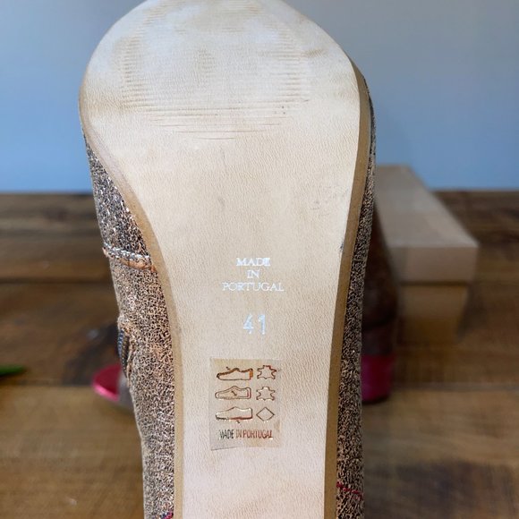 NIB Women's Unity in Diversity Buttercup Red Open Toe Booties EUR 41 US 10 - Picture 8 of 8